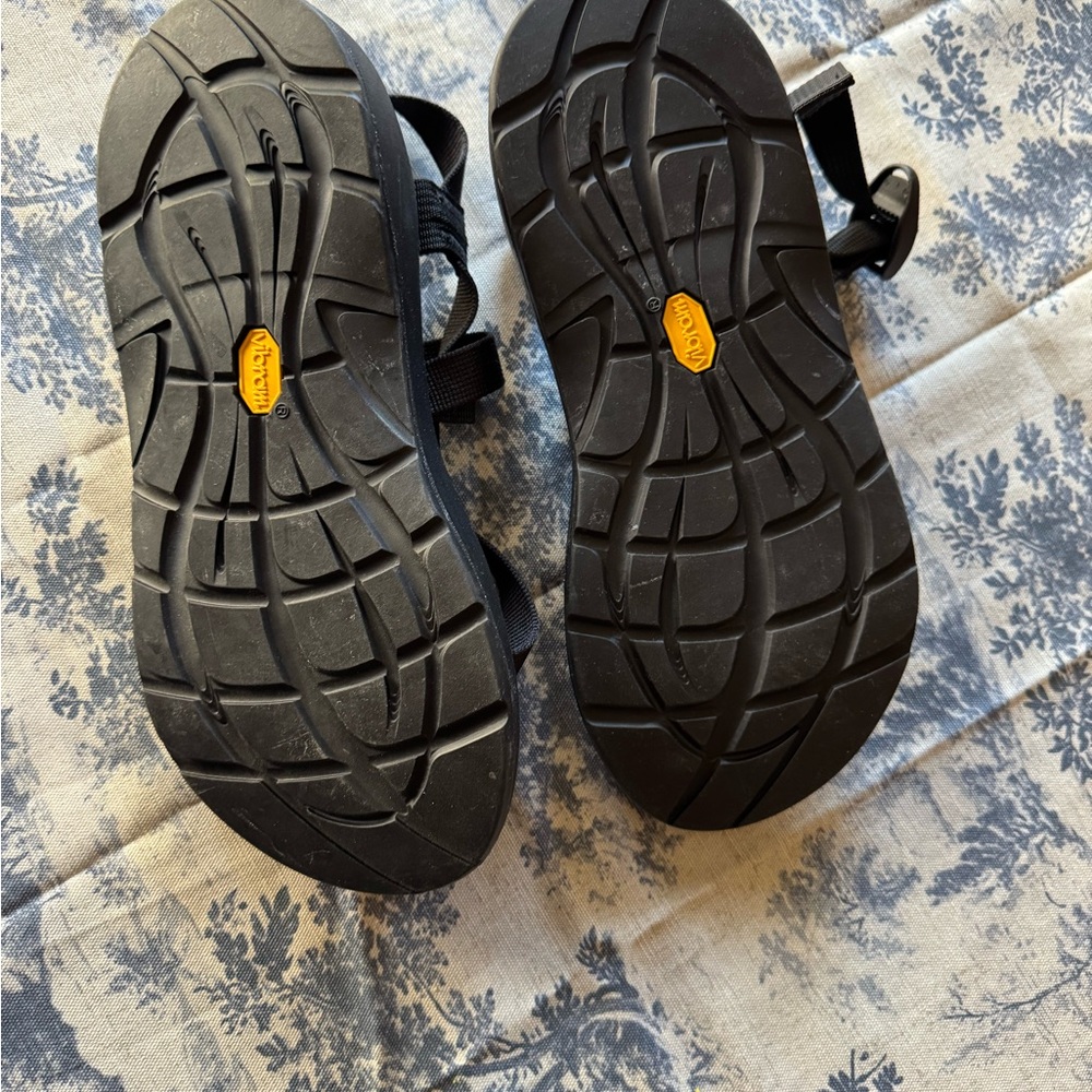 Chaco Black Sandals - Picture 3 of 4